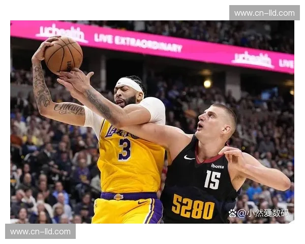 绝境中的紫金荣光与丹佛战车的碰撞：NBA直播湖人vs掘金G4，见证奇迹还是宿命？