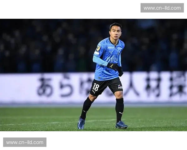 J1联赛烽烟再起：川崎前锋与大阪钢巴的恩怨情仇，谁将主宰绿茵场？